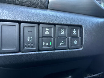 Suzuki Vitara, 1,4-103kw,4x4,ELEGAN,CZ,1.maj. - 19