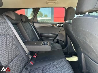 Kia Ceed SW 1.5 T-GDi A/T Gold, Pôvodný lak, 85 240km, SR - 19