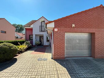 Rodinný dom s garážou v Skalici - 19