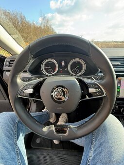 Škoda Superb Combi 2.0 TDI STYLE 4x4 - 19