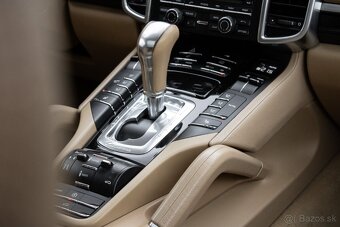 Porsche Cayenne S 3,0 176kw - 19