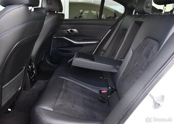 BMW Řada 3 320d xD M-SPORT ČR 140 kw - 19