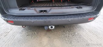 Ford Tourneo Custom Titanium L2H1/8miest/2,0TDCi/125kW/1.gen - 19