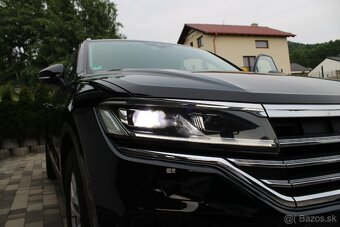 Volkswagen Touareg 3.0 V6 TDI SCR Elegance 4Motion, 1.majite - 19