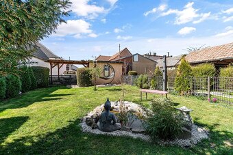 Rodinný dom s vidieckým štýlom na predaj v obci Tomášikovo - 19