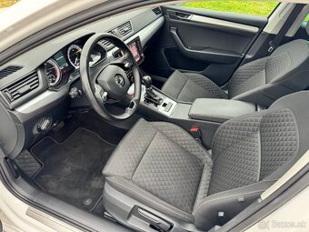 Škoda Superb Combi 2.0 TDI SCR Active DSG - 19