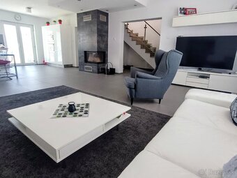 Exkluzívny 4 izb. radový dom s garážou - Teplička nad Váhom - 19