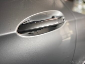 Mercedes-Benz E200 coupe CGI AMG A/T - 19