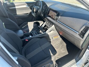Skoda karoq interier Sportline 1.5tsi-rv:05/2019-181tis-TOP - 19