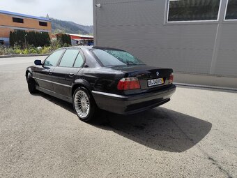 BMW e38 735i - 19