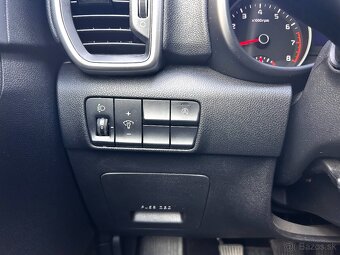 Kia Sportage PE 1.6GDi 97kW M6 GOLD - 19