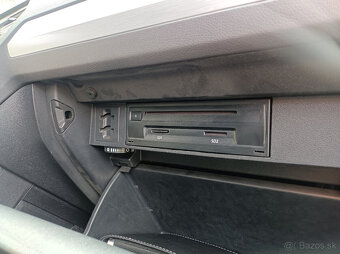 Volkswagen Tiguan, 2.0TDi-110 kw,navi,kamera,r.19 - 19