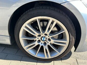 BMW Řada 3, 330d xDrive - 19