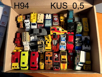 Predam Matchbox a hot wheels - 19