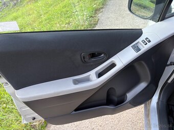 Toyota Yaris 1.33 VVT-i • 74kW • 2011 • STK/EK 03/2027 - 19