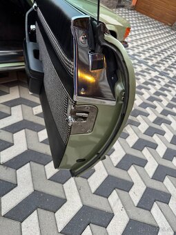Mercedes-Benz SLC 350 V8 1978 EU verzia RECARO VETERAN C107 - 19