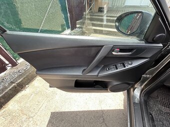 Mazda 3 - 19