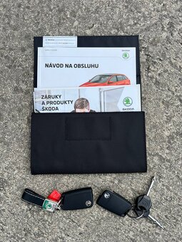 Predám ŠKODA Rapid Spaceback SB 1.2 TSI 110k Ambition 4Valec - 19