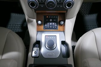 LAND ROVER DISCOVERY 3,0 SD V6 - 19