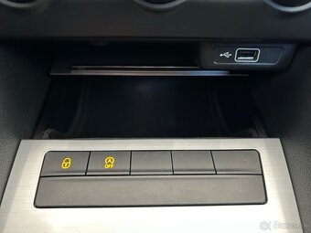 Škoda Octavia III - 19