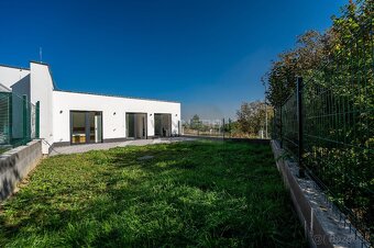 Na prenájom 4 izbový átriový rodinný dom - Ľudvíkov dvor - 19
