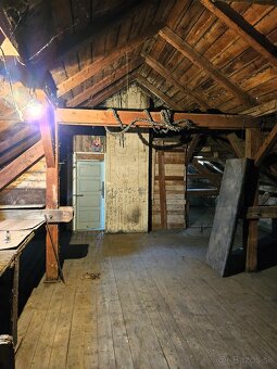 3-izbový rodinný dom v priamom centre obce KUZMICE - 19