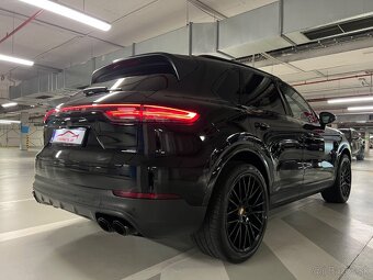 Porsche Cayenne 4x4 A/T - 19