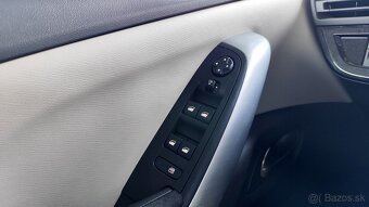 Citroen C4 Grand Spacetourer 1.2 PureTech Shine 96kW 5/2019 - 19