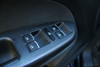 Volkswagen Touran 2.0 TDI, Highline, Servisná história, - 19