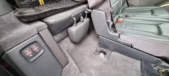 Audi Q7 M2016 - 19