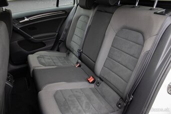 Volkswagen Golf Variant 2.0 TDI Highline 110 kW DSG AT/7 - 19