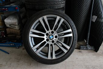 BMW X5 xDrive30d - 19