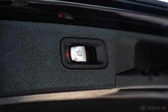 Mercedes-Benz E 220d AMG Line Night Edition - 19