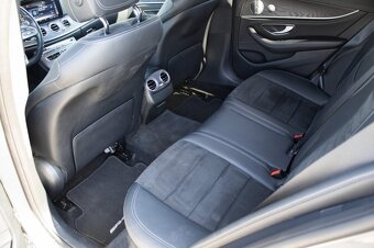Mercedes Benz E 300 de T Avantgarde (2020) - 19