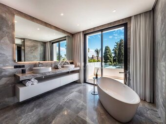 MARBELLA, EXKLUZÍVNE SAMOSTATNÉ VILY V LOMAS DE MARBELLA CLU - 19