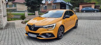 Megane RS Trophy - 19
