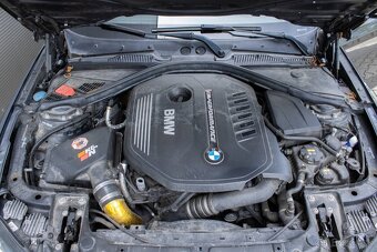 BMW M240i xDrive - 19