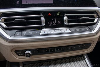 BMW Rad 3 Touring 330e PHEV A/T - 19