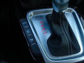 Kia Ceed SW 1.5 T-GDi GT- Line, 1.MAJITEĽ, TOP STAV, MÁLO KM - 19