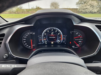 2014 Chevrolet Corvette C7 6.2 V8, perfektní stav - 19