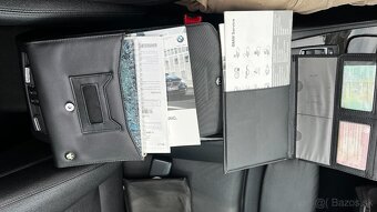 BMW F11 530XD - TIEFSEEBLAU METALLIC (A76) Bradatá Garáž - 19