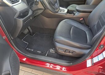 Toyota Rav4 2,5 Hybrid 4WD Executive e-CVT hybridní automat - 19