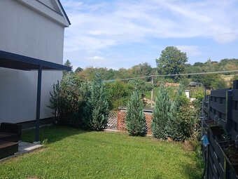 Prenajmem velky 130m2 byt so zahradkou v dvojdome Marianka - 19