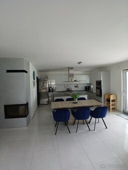 Na predaj moderný rodinný drevodom v tichej lokalite v pútni - 19