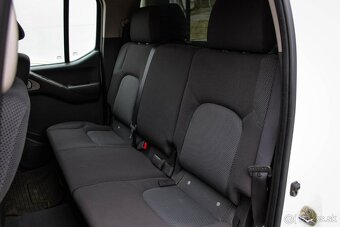 Nissan Navara DoubleCab 2.5D XE - 19