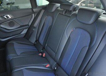 BMW Řada 2 218d M-SPORT HUD 1M ČR 110 kw - 19