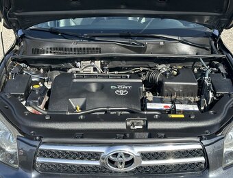 Toyota RAV4 2.2 D-4D 180 X+ - 19