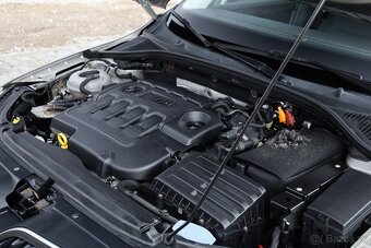 Škoda Octavia 1.6 TDI Elegance - 19