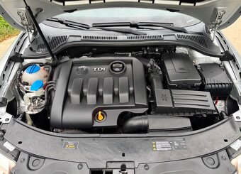 ŠKODA SUPERB 1.9 TDI BEZ DPF ELEGANCE - 19