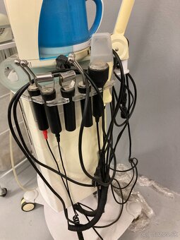 Vybavenie do salonu krásy - kontaktovať iba TELEFONICKY - 19